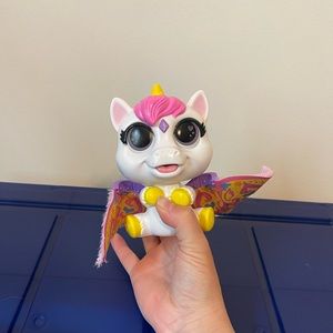 (💛 $2 when you bundle) Unicorn Toy
